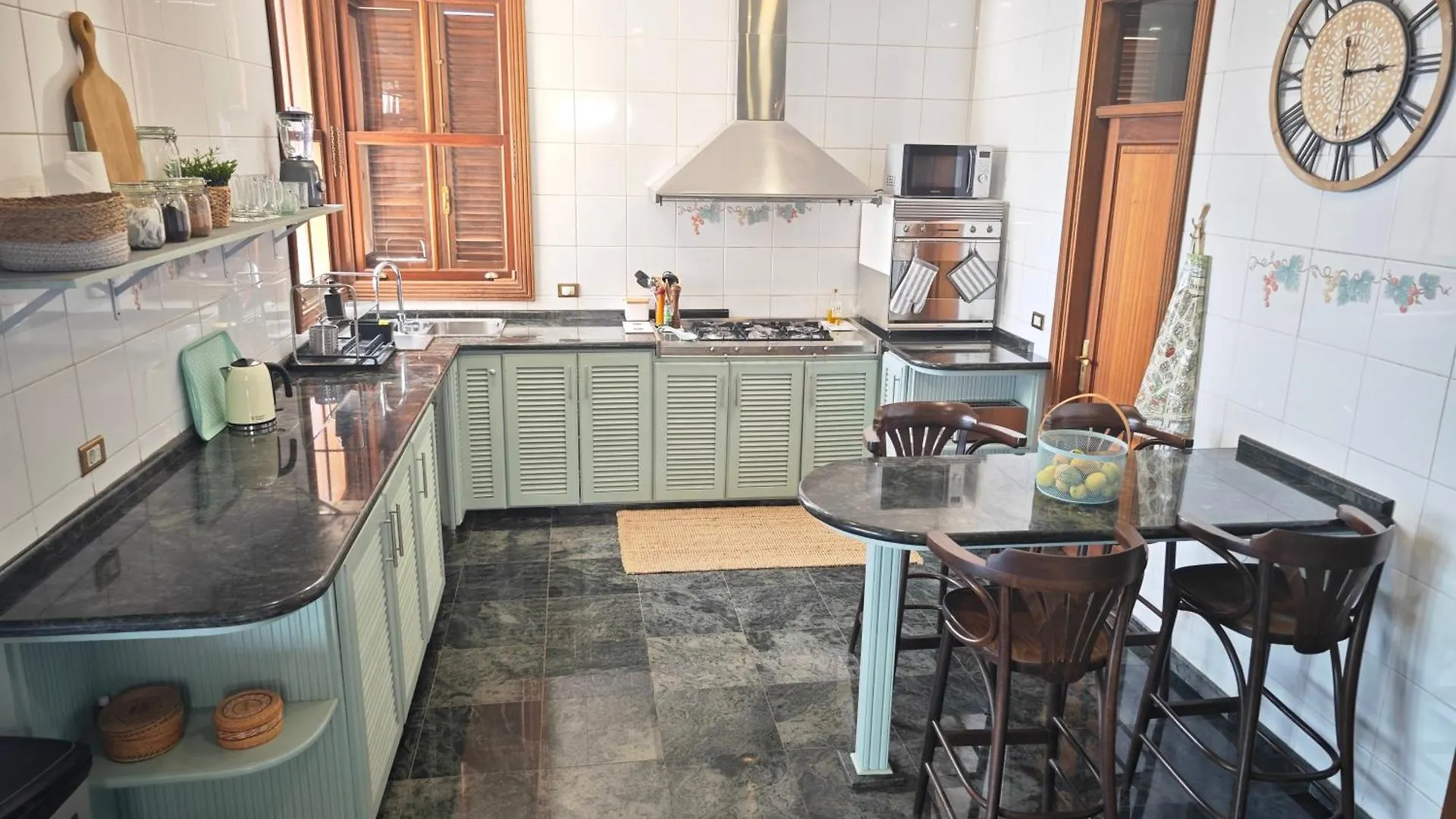 Villa Gonzalez Sea Views Радазул