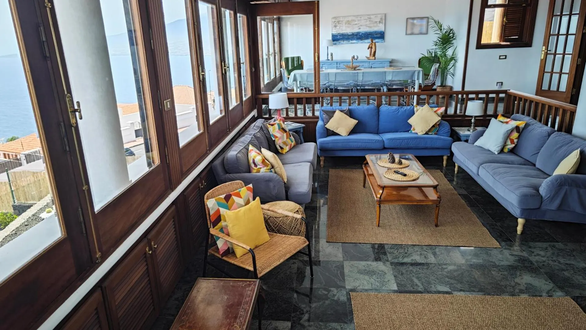 Villa Gonzalez Sea Views Радазул