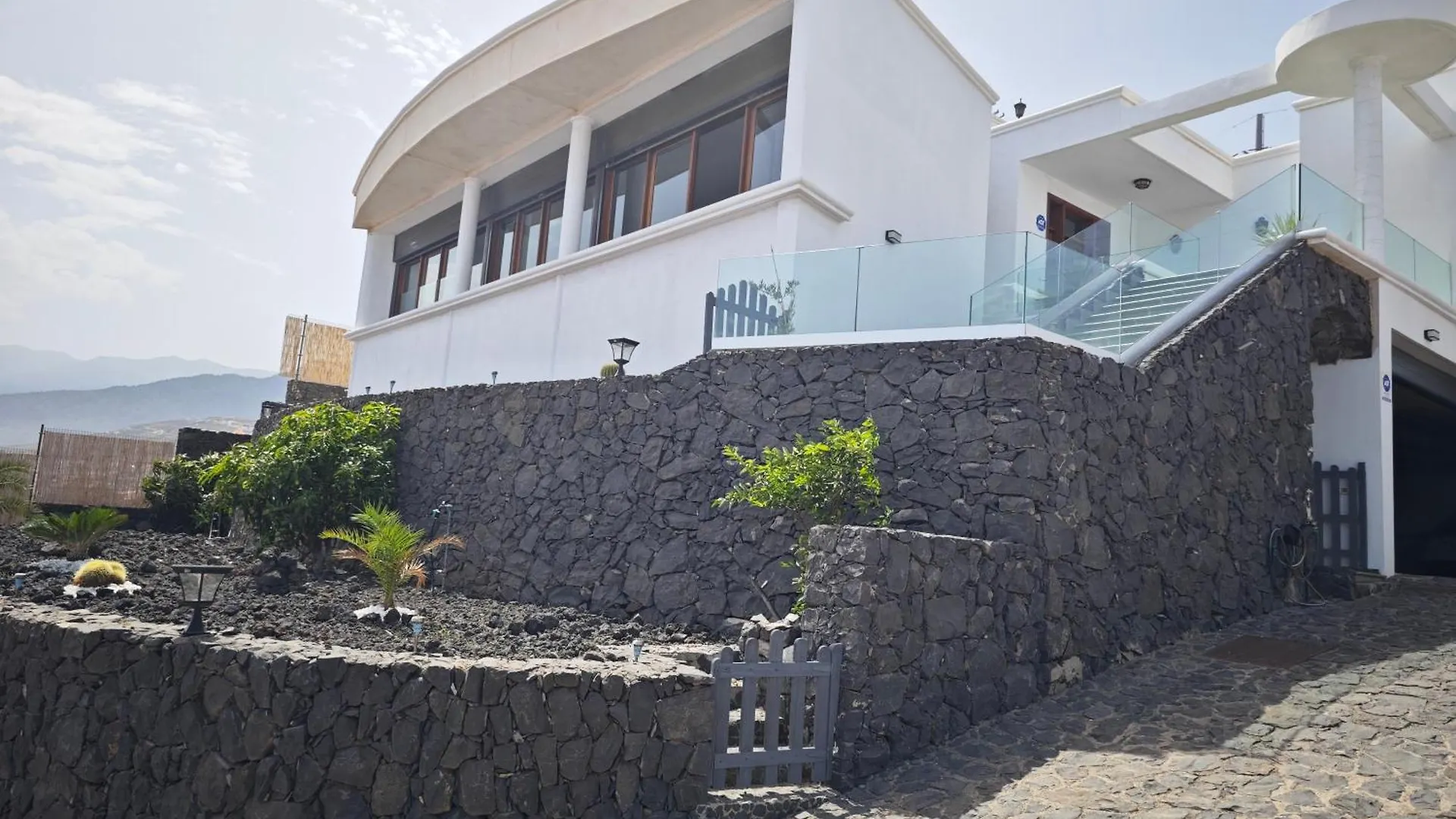 Villa Gonzalez Sea Views Радазул Отель типа 