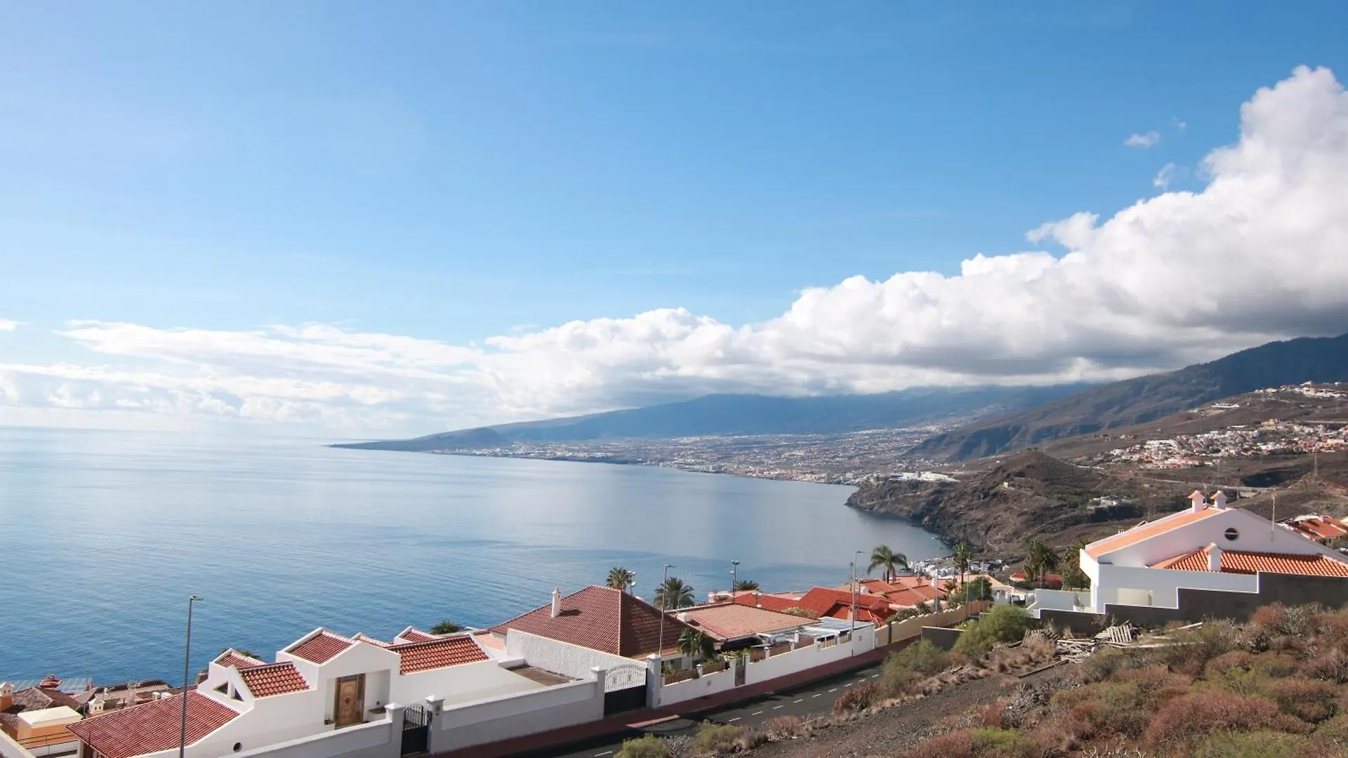 Villa Gonzalez Sea Views Радазул 0*,